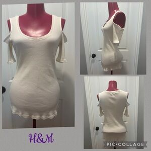 H&M white Cold-Shoulder Ribbed Top size medium